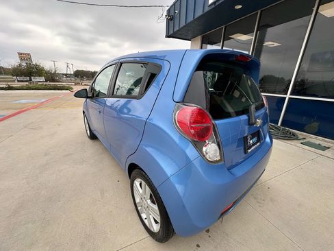 Used 2014 Chevrolet Spark LT image 3