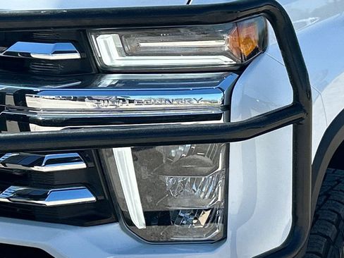 Used 2023 Chevrolet Silverado 2500 High Country w/ Z71 Off-Road Package image 7