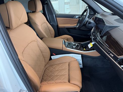 New 2026 BMW X5 xDrive50e AWD/4WD image 14