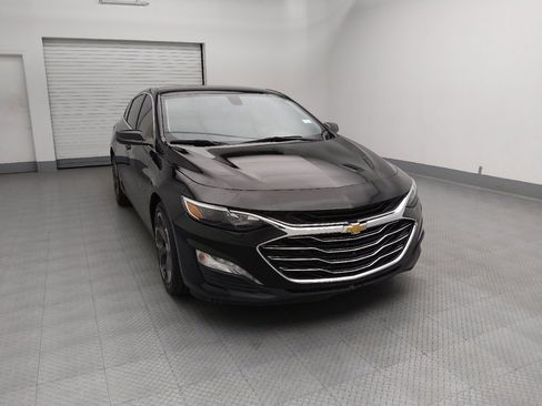 Used 2022 Chevrolet Malibu LT FWD image 14