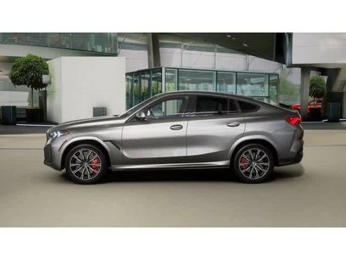 New 2026 BMW X6 xDrive40i image 4