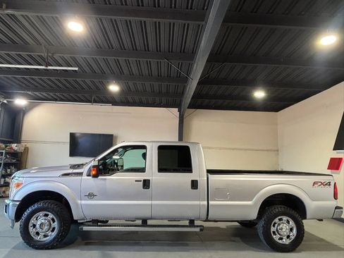 Used 2012 Ford F350 XLT w/ XLT Premium Pkg AWD/4WD image 5