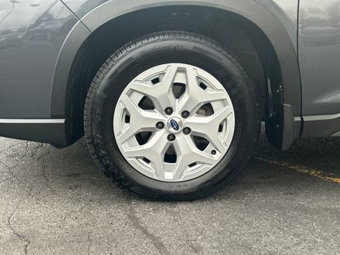 Used 2021 Subaru Forester image 25