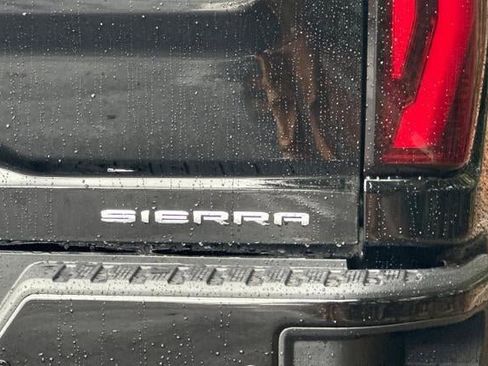 New 2026 GMC Sierra 2500 Denali w/ Denali Reserve Package image 32