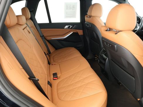 Used 2023 BMW X5 xDrive45e w/ M Sport Package image 22