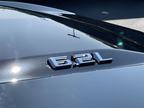 Used 2024 Chevrolet Silverado 1500 LTZ w/ LTZ Premium Package image 33