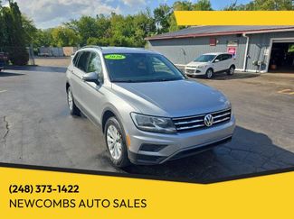 Used 2020 Volkswagen Tiguan S image 1
