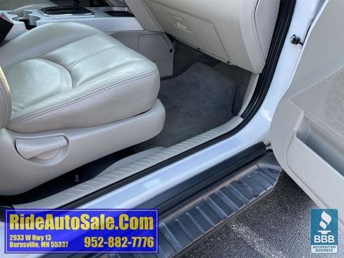 Used 2008 Mercury Mariner Premier image 38