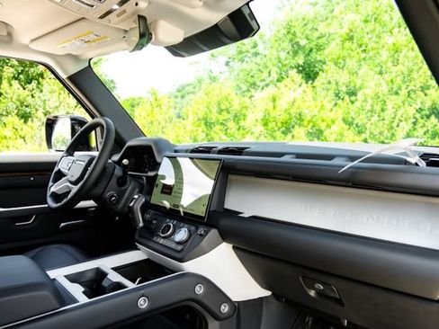 New 2026 Land Rover Defender 130 S AWD/4WD image 15