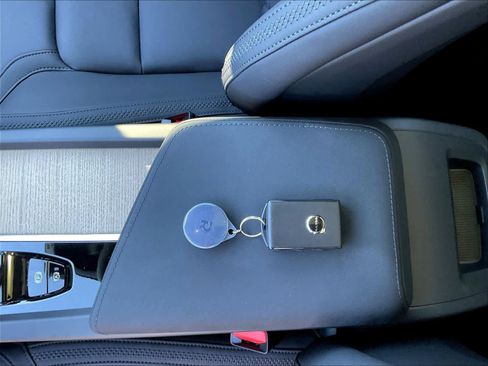 New 2026 Volvo XC60 B5 Core image 34