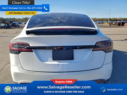 Used 2023 Tesla Model X image 8