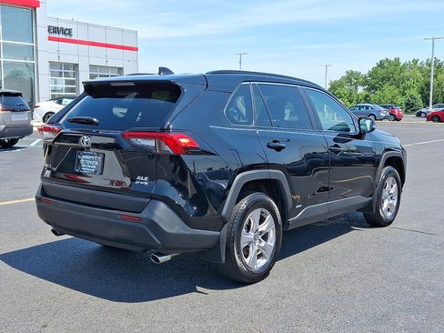 Used 2025 Toyota RAV4 XLE w/ Convenience Package AWD/4WD image 6