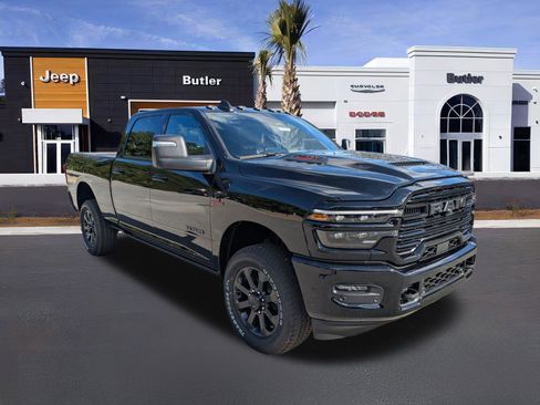 New 2026 RAM 2500 Laramie AWD/4WD image 8