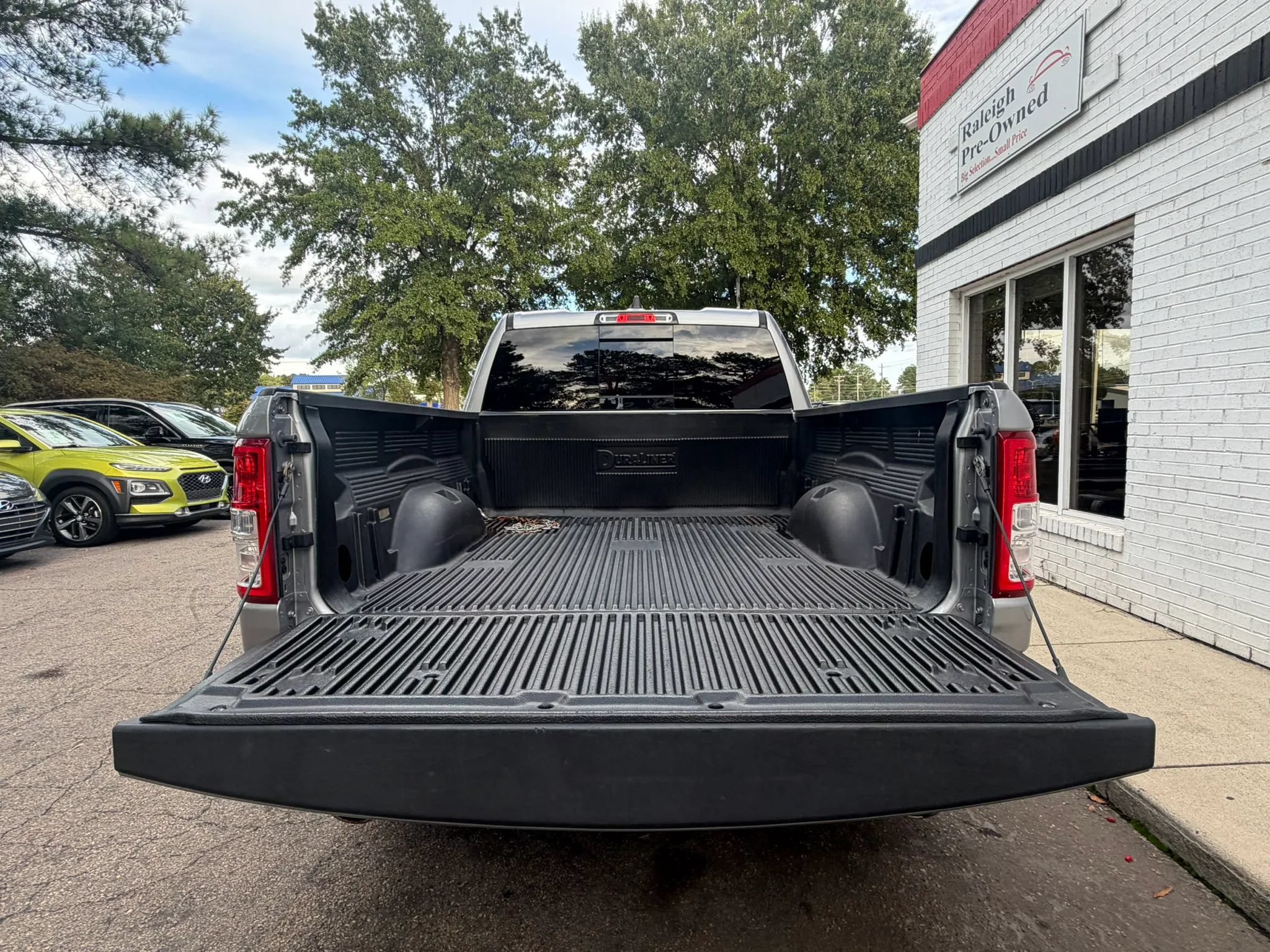 Used 2020 RAM 1500 Big Horn RWD image 19