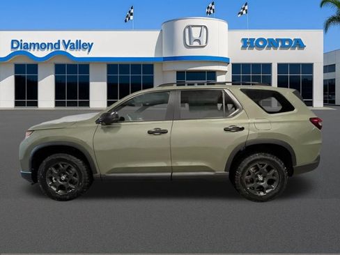 New 2026 Honda Pilot TrailSport image 6