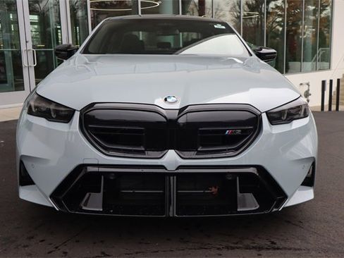 New 2026 BMW M5 w/ Executive Package image 2