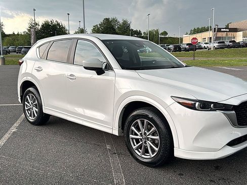 Used 2024 MAZDA CX-5 AWD 2.5 S w/ Select Package image 2