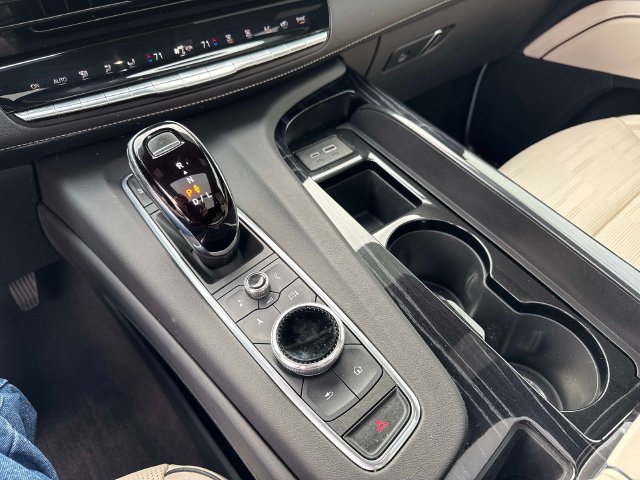 Used 2021 Cadillac Escalade Sport AWD/4WD image 27