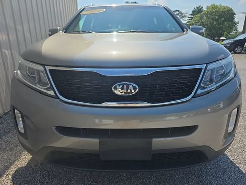 Used 2014 Kia Sorento LX FWD image 12