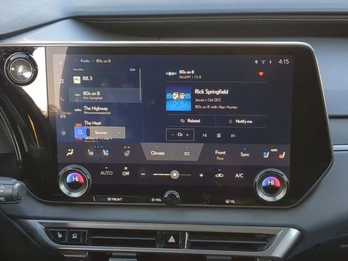 Used 2024 Lexus RX 350 Premium Plus w/ Convenience Package image 21