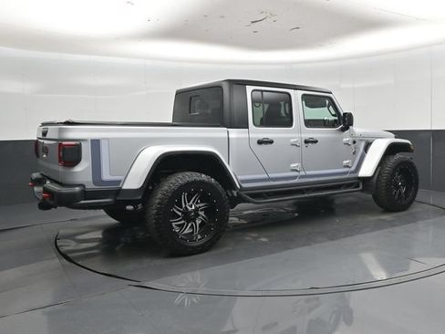 Used 2023 Jeep Gladiator Rubicon w/ LED Lighting Group AWD/4WD image 3
