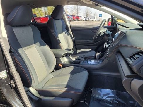 Used 2023 Subaru Crosstrek 2.0i Premium image 16