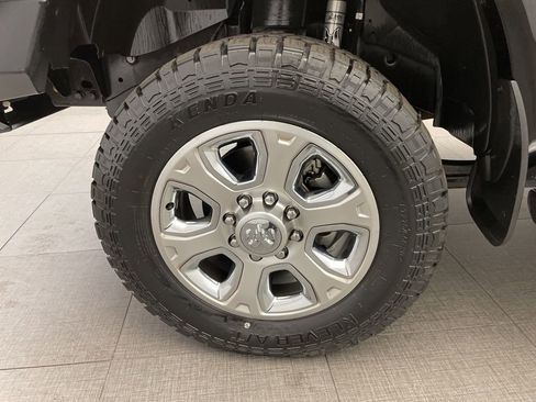 Used 2015 RAM 2500 Laramie w/ Protection Group AWD/4WD image 9