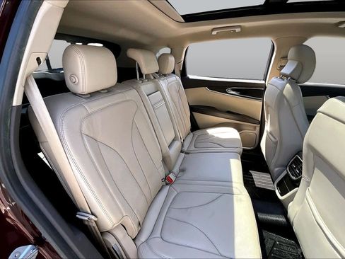 Used 2017 Lincoln MKX Reserve FWD image 21