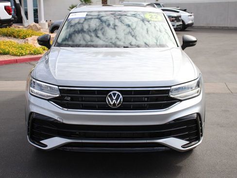 Used 2022 Volkswagen Tiguan SE R-Line FWD image 12