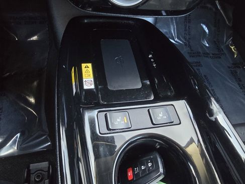 Certified 2021 Toyota Prius Prime XLE image 24