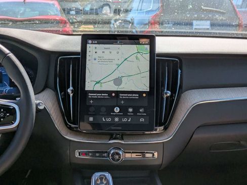 New 2026 Volvo XC60 B5 Plus w/ Protection Package Premier image 19