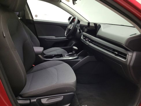 Used 2025 Kia K4 FWD image 21