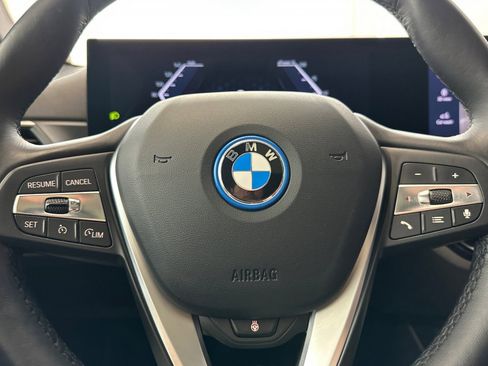 Certified 2023 BMW i4 eDrive35 w/ Premium Package RWD image 16