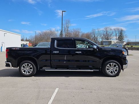 Used 2025 Chevrolet Silverado 1500 LTZ w/ LTZ Convenience Package II AWD/4WD image 26
