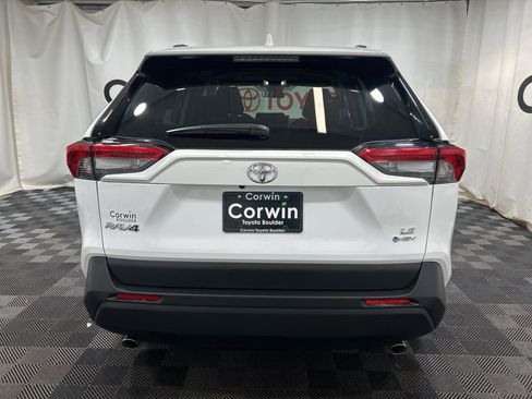 Used 2025 Toyota RAV4 LE image 7