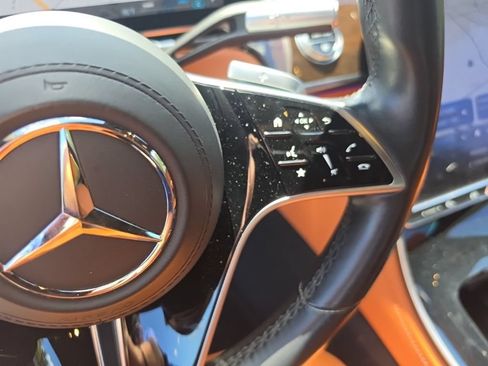 Used 2023 Mercedes-Benz S 500 4MATIC image 35