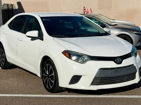 Used 2014 Toyota Corolla LE FWD image 5