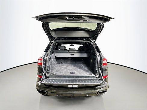 Used 2023 BMW X5 M50i w/ Executive Package image 37