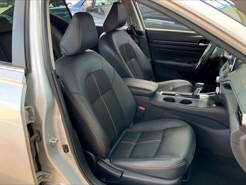 Used 2022 Nissan Altima 2.5 SR image 8