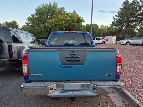 Used 2012 Nissan Frontier SV w/ SV Premium Utility Pkg AWD/4WD image 5