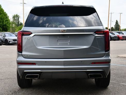Used 2024 Cadillac XT6 Luxury w/ LPO, Floor Liner Package AWD/4WD image 5