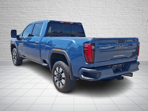Used 2024 GMC Sierra 2500 Denali w/ Denali Reserve Package AWD/4WD image 6