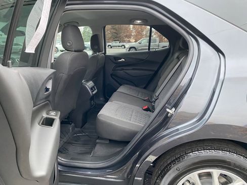 Used 2022 Chevrolet Equinox LT image 16