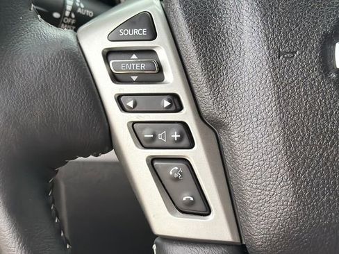 Used 2017 Nissan Titan PRO-4X w/ Pro-4x Convenience Package image 33