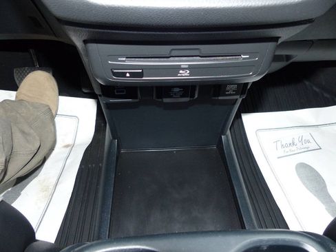 Used 2024 Honda Odyssey Elite image 53