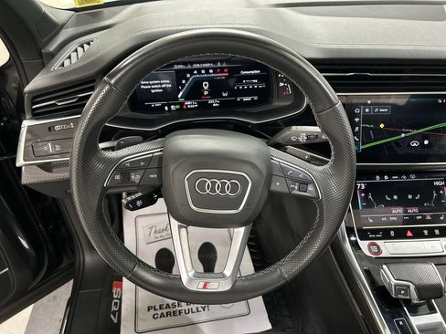 Certified 2023 Audi SQ7 Premium Plus AWD/4WD image 5