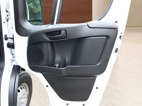 Used 2025 RAM ProMaster 2500 w/ Convenience Group FWD image 20