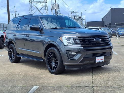 Used 2021 Ford Expedition XL RWD image 2