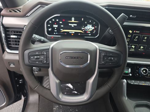 New 2026 GMC Sierra 3500 Denali w/ Technology Package image 18