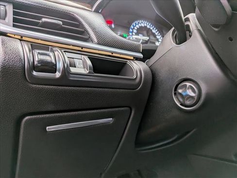 Used 2016 Cadillac XTS Luxury AWD/4WD image 16